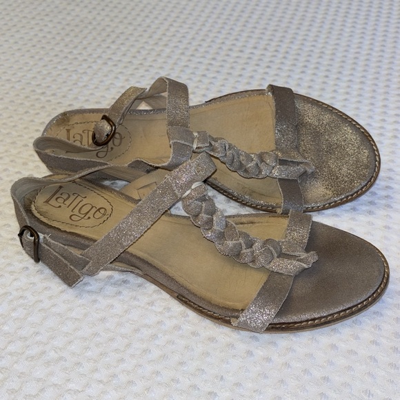 ANTHROPOLOGIE LATIGO Dreamy 8.5 Leather Flat Sandals Neutral Metallic Taupe Gray - Picture 1 of 16
